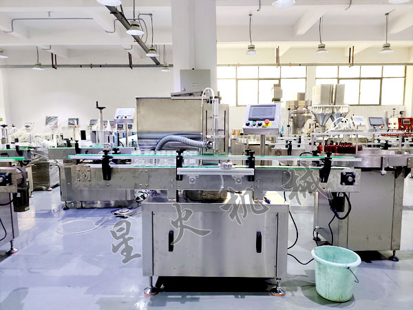 ​小型辣椒酱灌装机