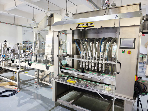 ​四川星火多头香菇酱灌装机